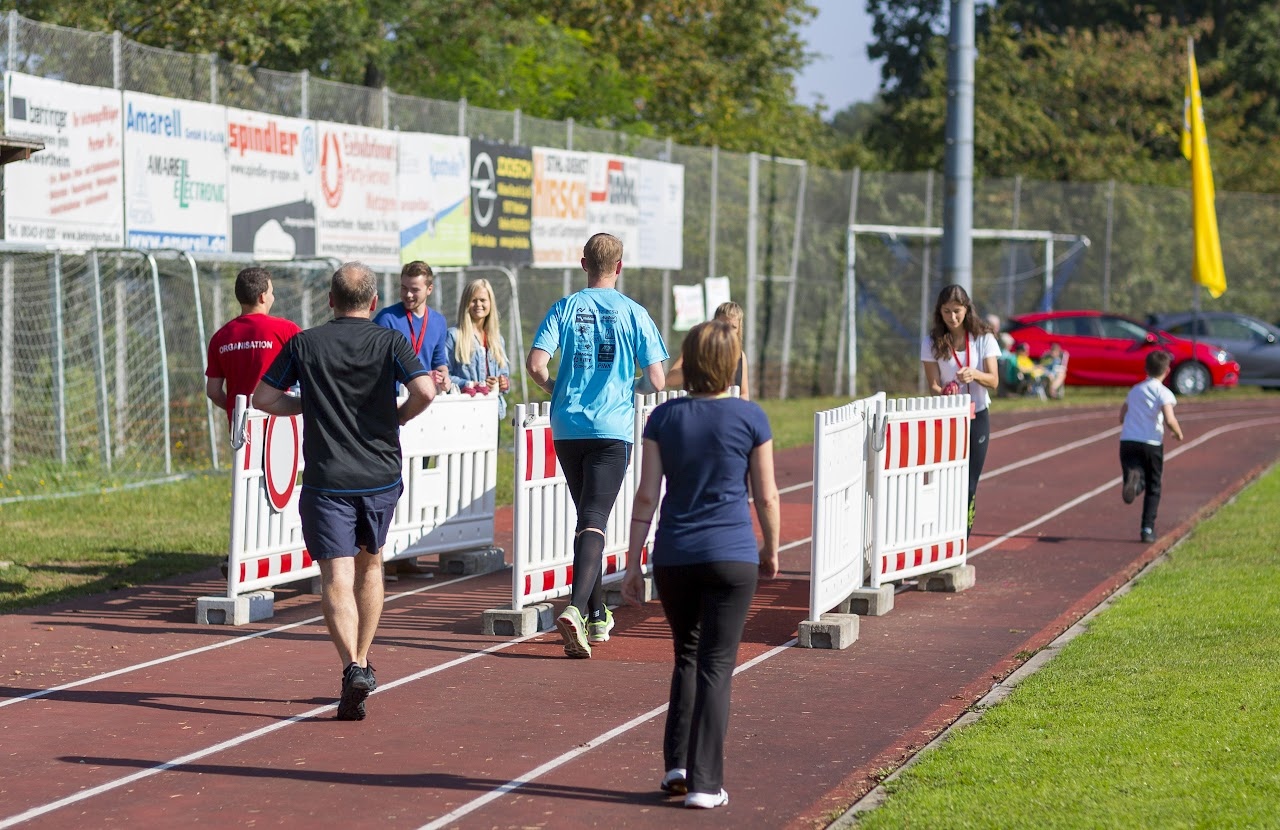 Bild vom 9. Benefizlauf im Jahr 2016. Dies ist das 67. Bild.